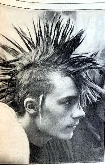 Jarocin 92 — portret punka ze skanu prasowego